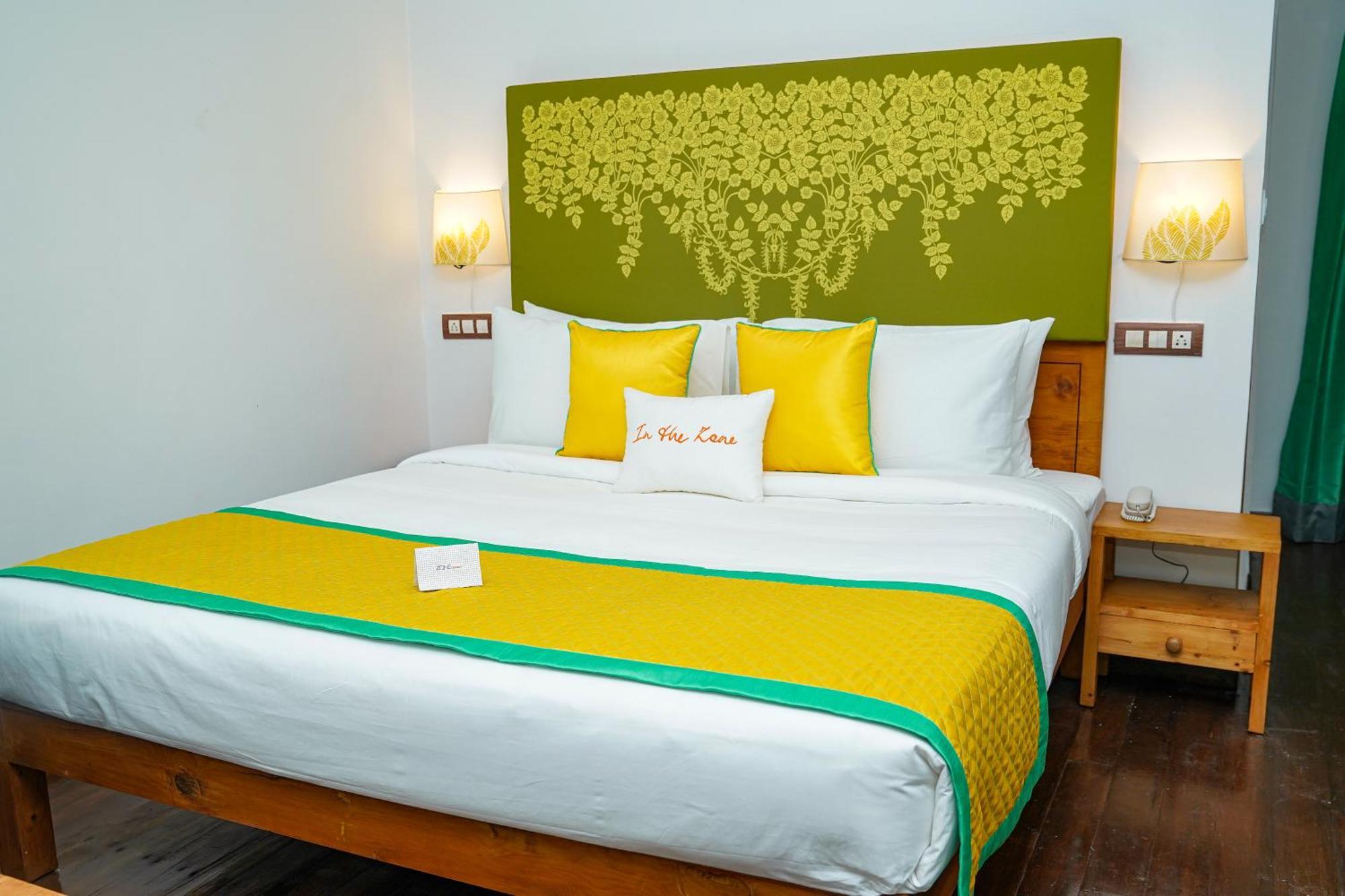 Zone Connect By The Park, Manali Hotell Exteriör bild