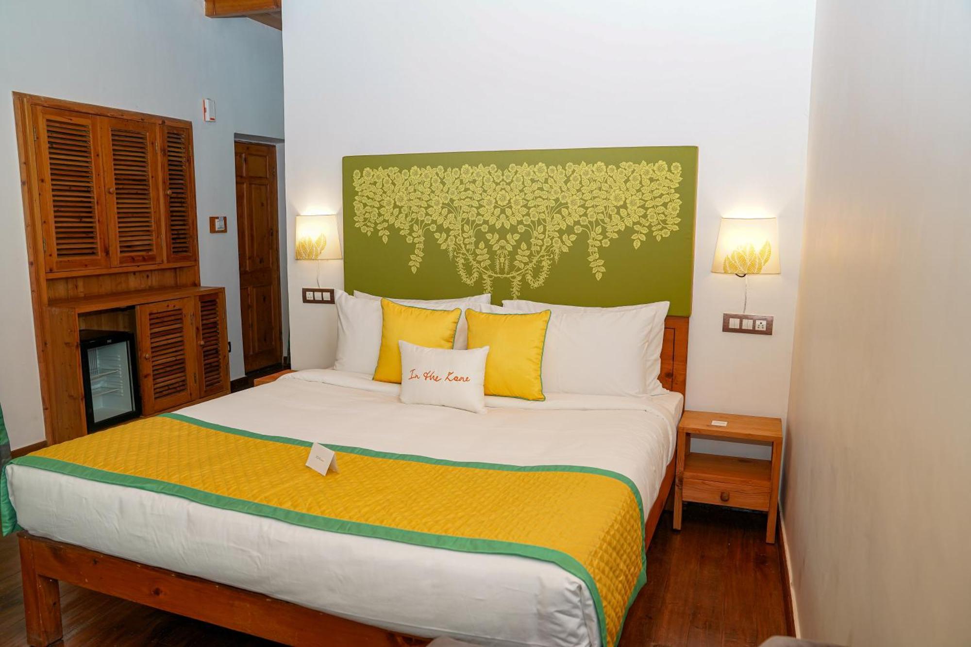 Zone Connect By The Park, Manali Hotell Exteriör bild