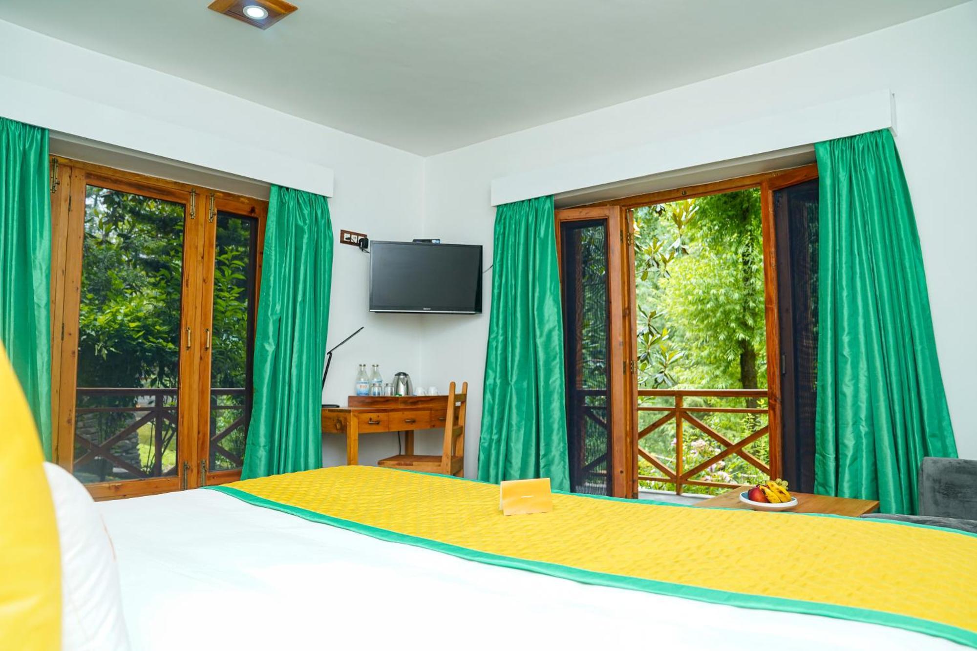 Zone Connect By The Park, Manali Hotell Exteriör bild