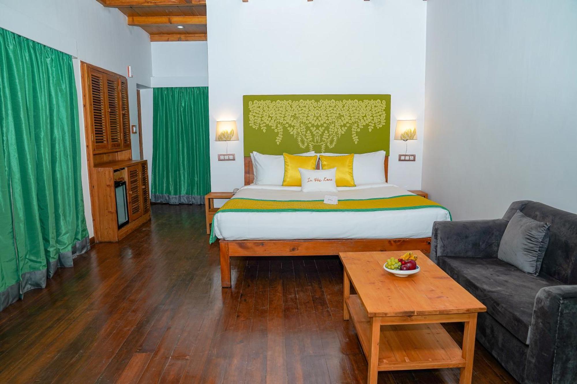 Zone Connect By The Park, Manali Hotell Exteriör bild