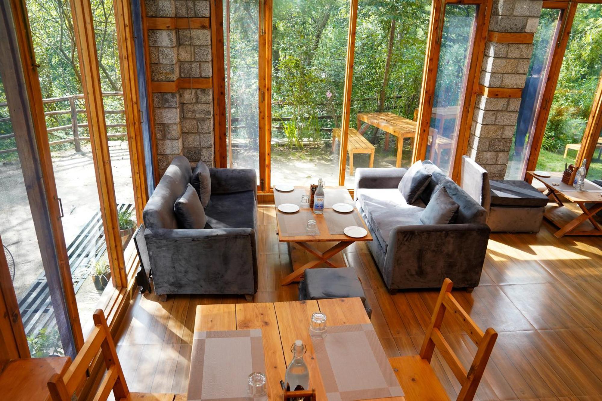 Zone Connect By The Park, Manali Hotell Exteriör bild