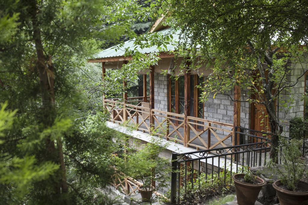 Zone Connect By The Park, Manali Hotell Exteriör bild