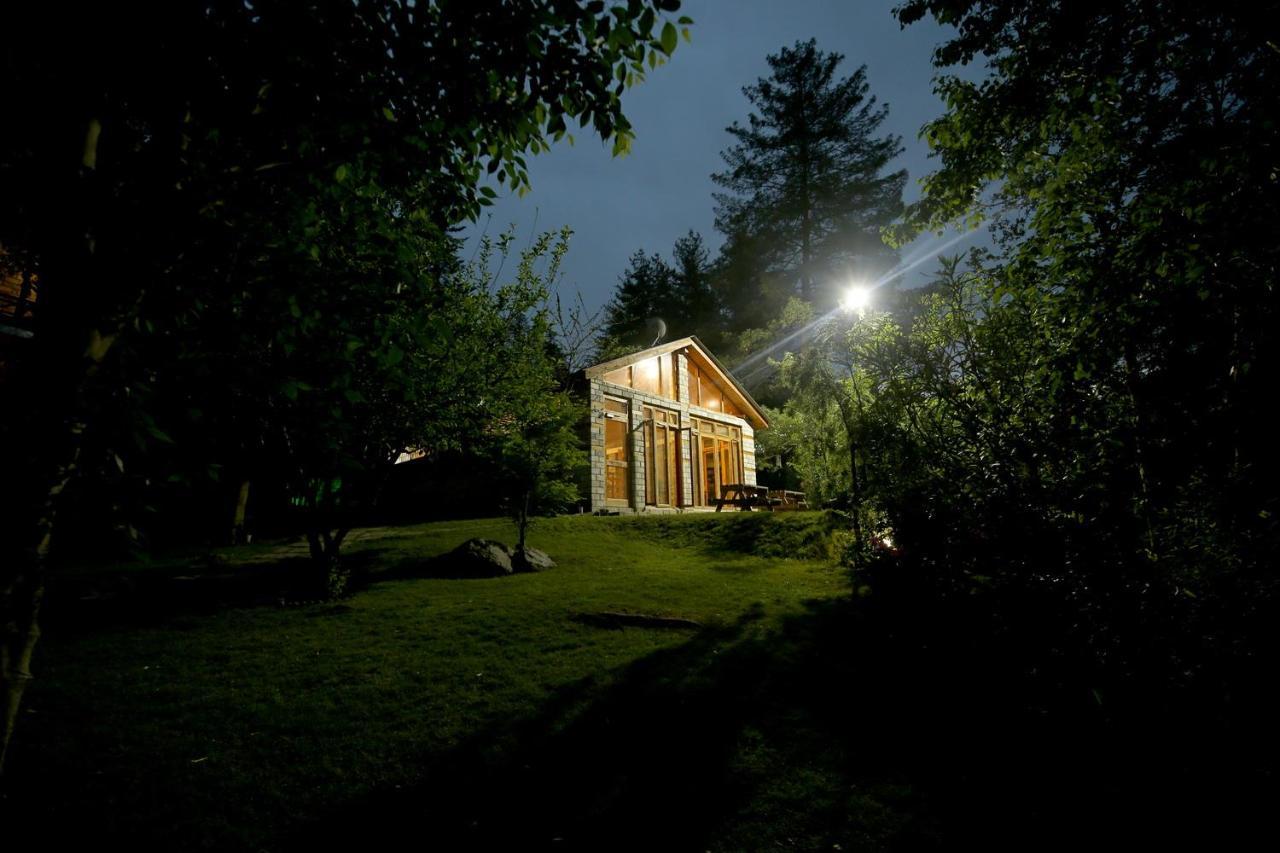 Zone Connect By The Park, Manali Hotell Exteriör bild