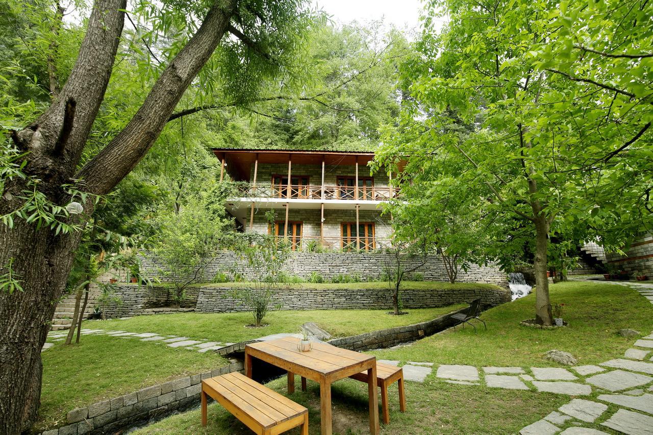 Zone Connect By The Park, Manali Hotell Exteriör bild